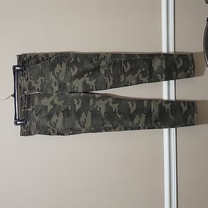 American eagle Next level stretch camouflage pants